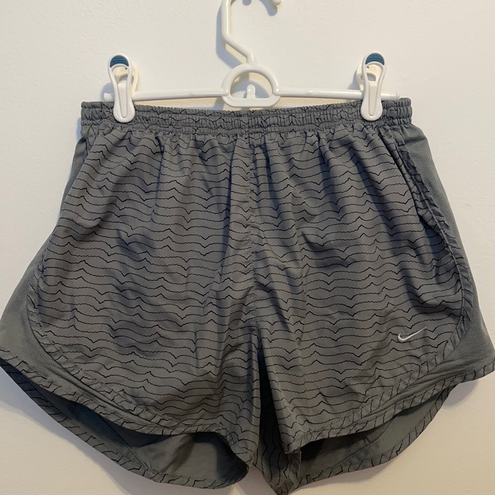 Grey and black Nike dri-fit tempo shorts